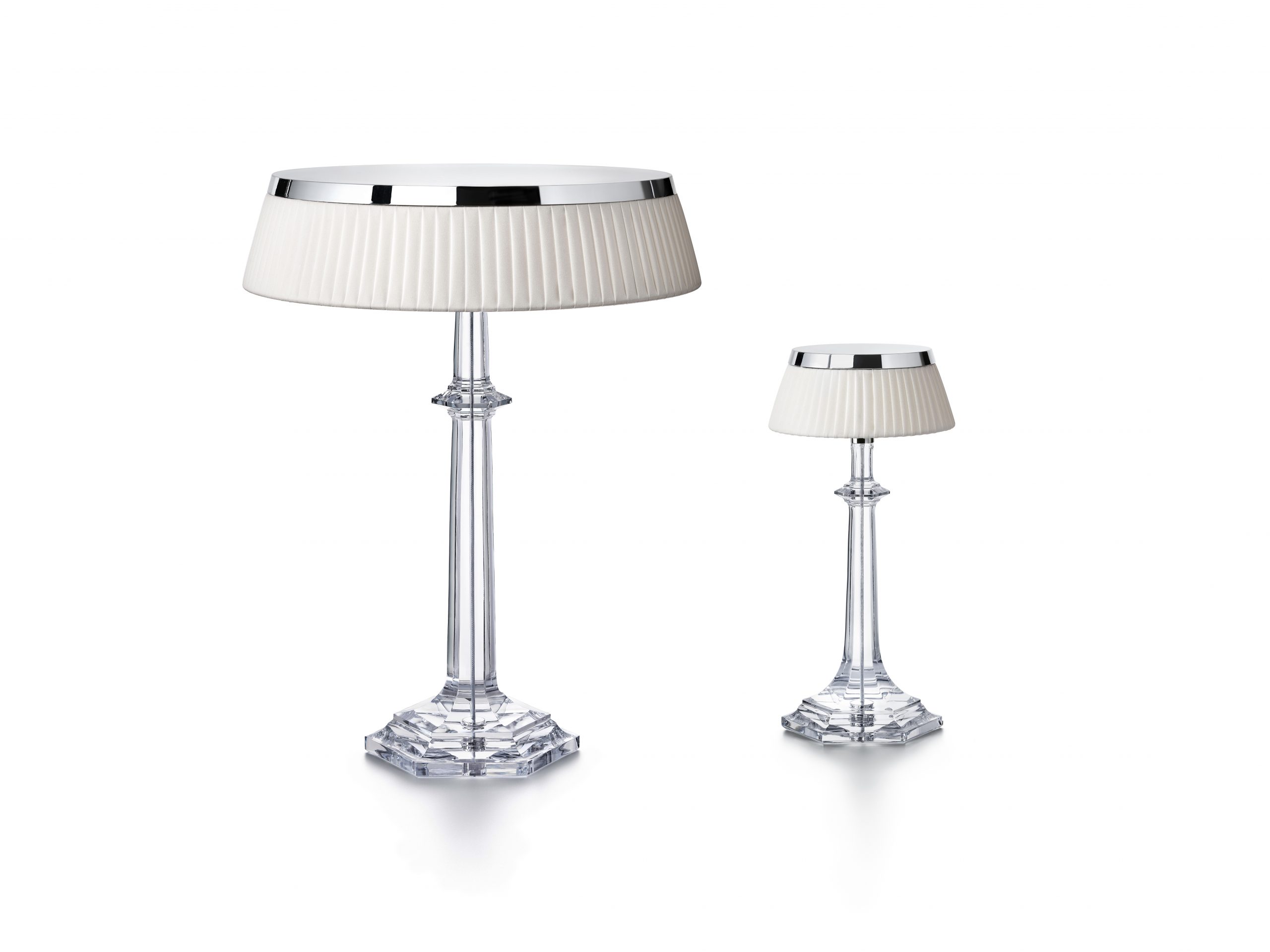 Bon Jour Versailles presented by Baccarat and Flos, designed by History and Philippe Starck, model in crystal. Available in two sizes. 
